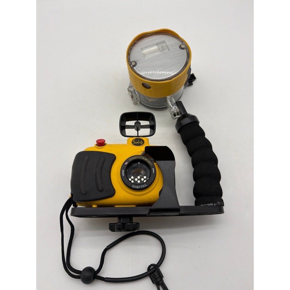Sealife ReefMaster DC250 Underwater Film Camera Case Flash Lens Bundle READ